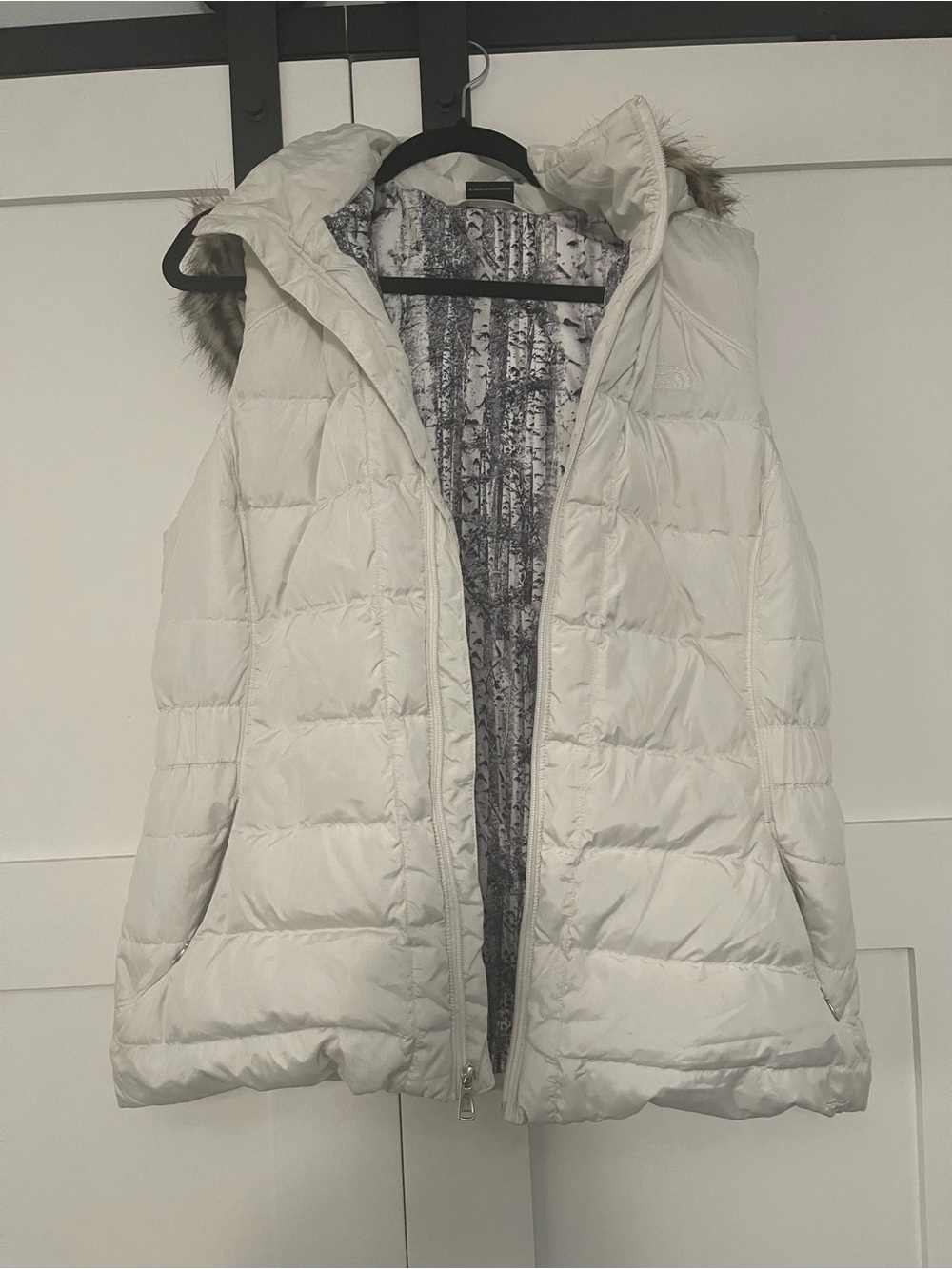 The North Face 550 Fill Down Puffer Vest XL – Vintage White – NWOT
